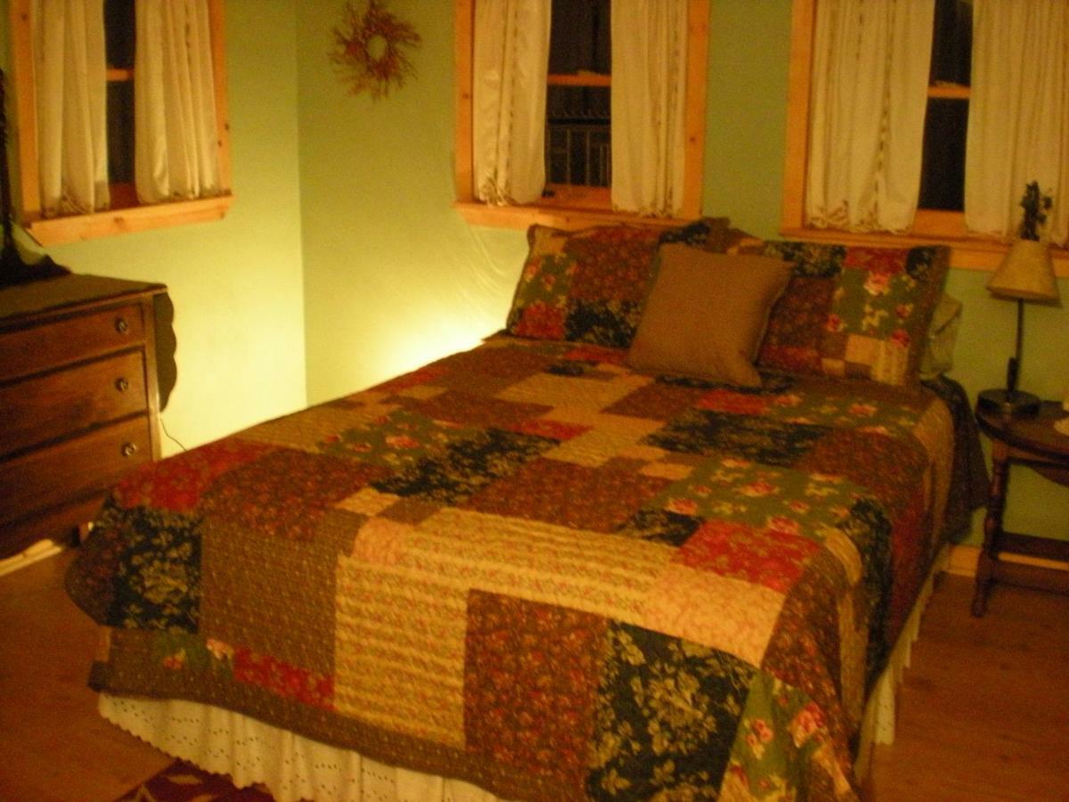Buffalo Creek Bed And Breakfast Robbinsville Zewnętrze zdjęcie